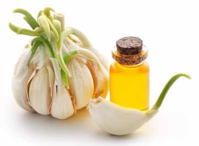 Nourishing Locks with Garlic Allicin - The Hair Revitalizer