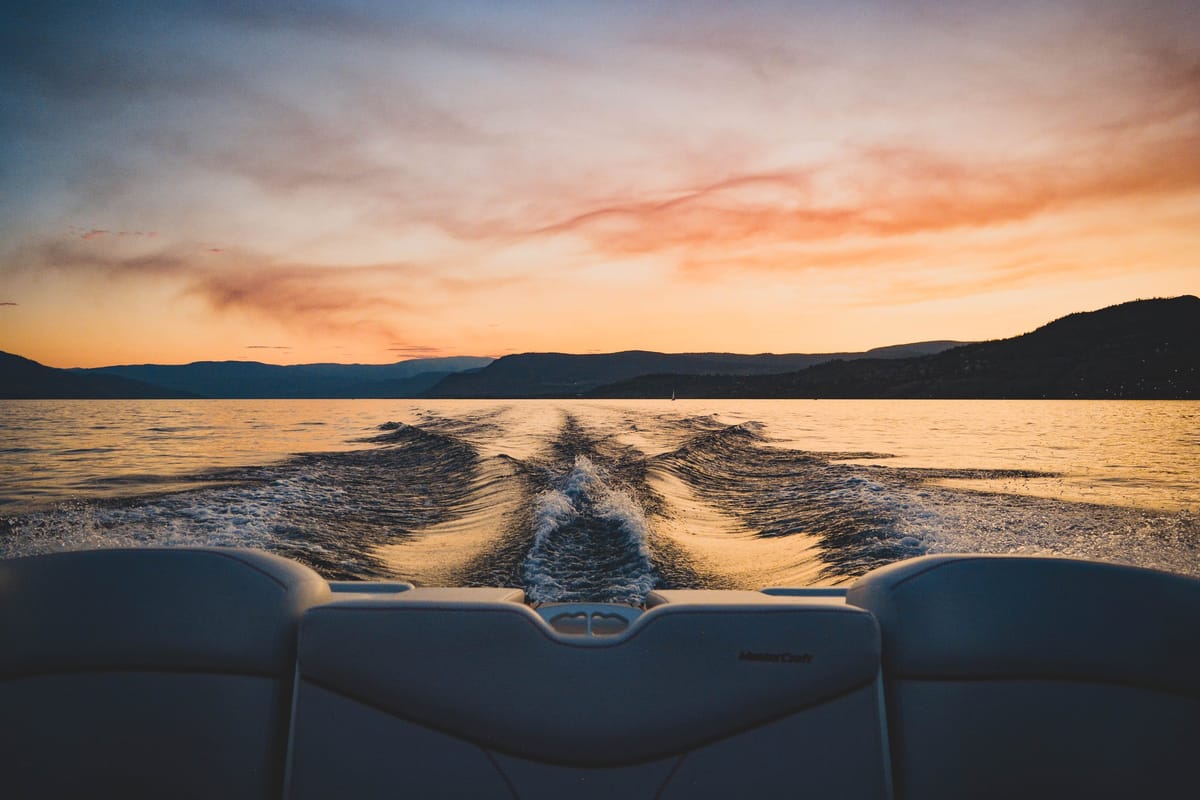 Witnessing Bliss - Unwind with Breathtaking Okanagan Lake Sunset Cruises