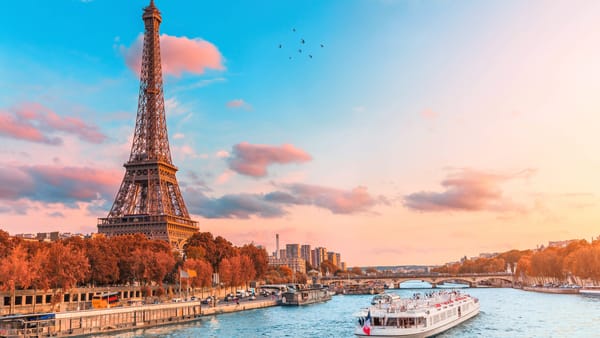 Paris Dreams - Insider Tips for First-Time Visitors