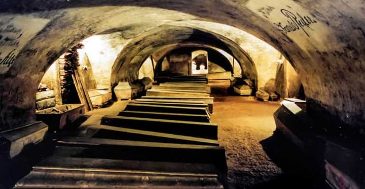 Vienna's Hidden World - Unearthing the Secrets of the Michaelerplatz Excavations