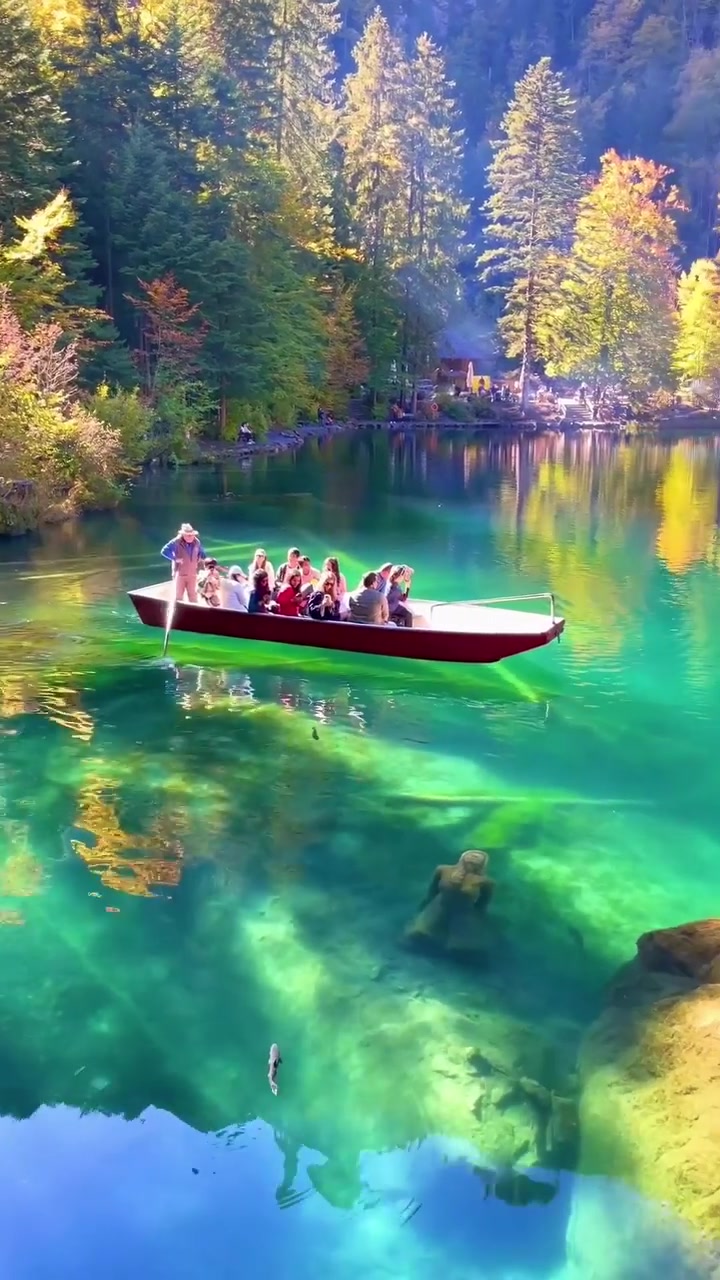 Switzerland's Scenic Landscapes: Lakes, Mountains, and Villages