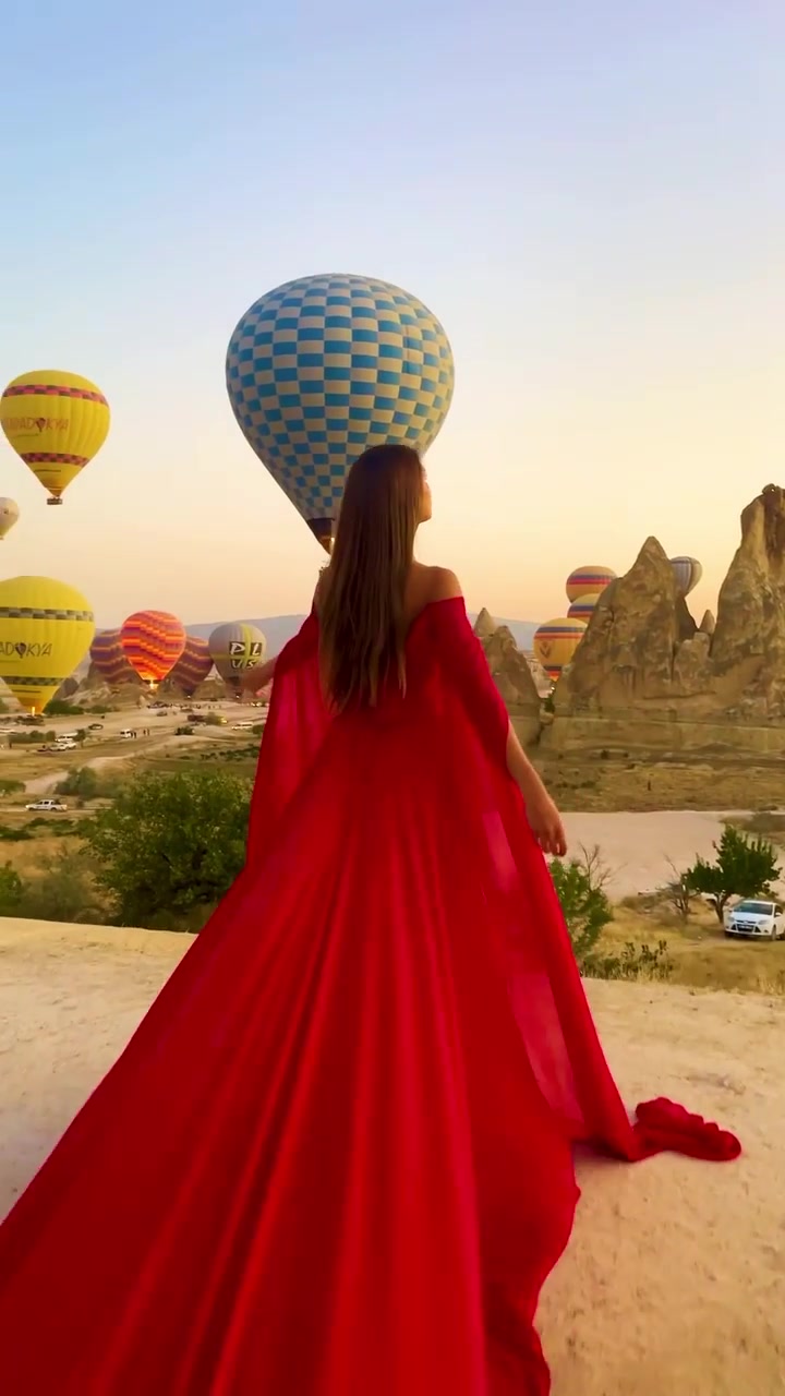 Cappadocia Hot Air Balloon Ride: Turkey's Iconic View