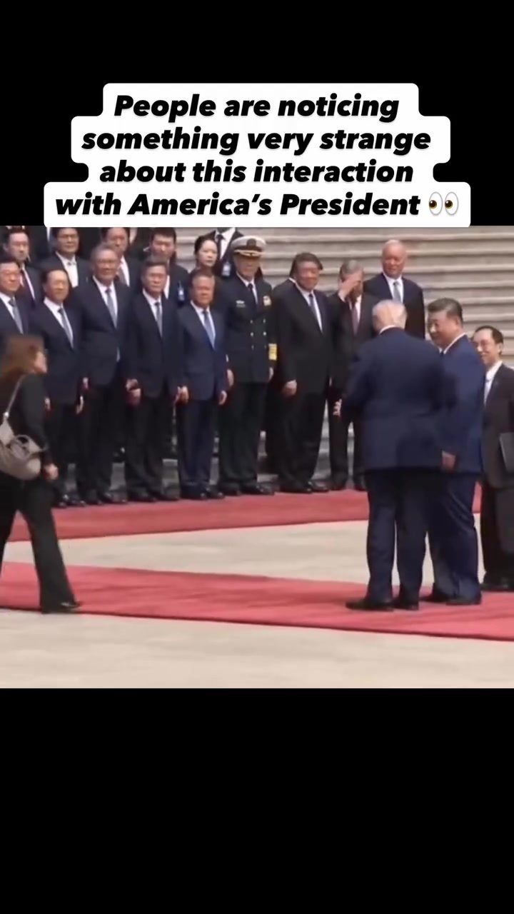 Something Unusual Spotted in President's Recent Interaction