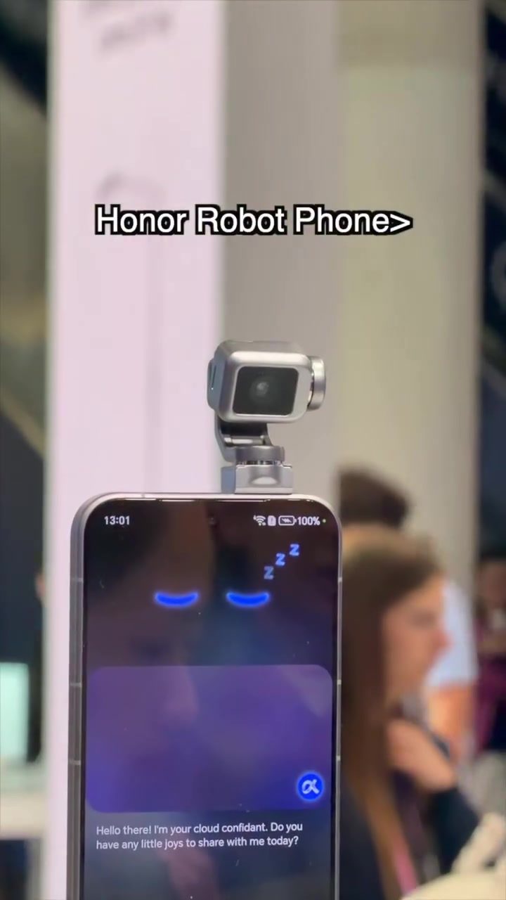 Honor Robot Phone: Smartphone Meets Robotic Innovation