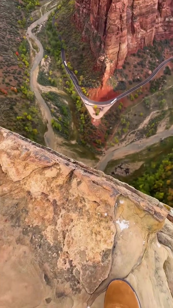 Zion National Park: Hiking Canyon Aerial Views