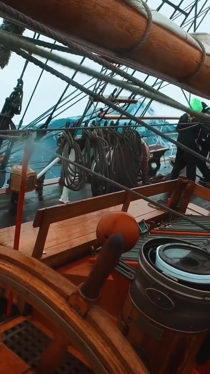 Sailing the Drake Passage to Antarctica