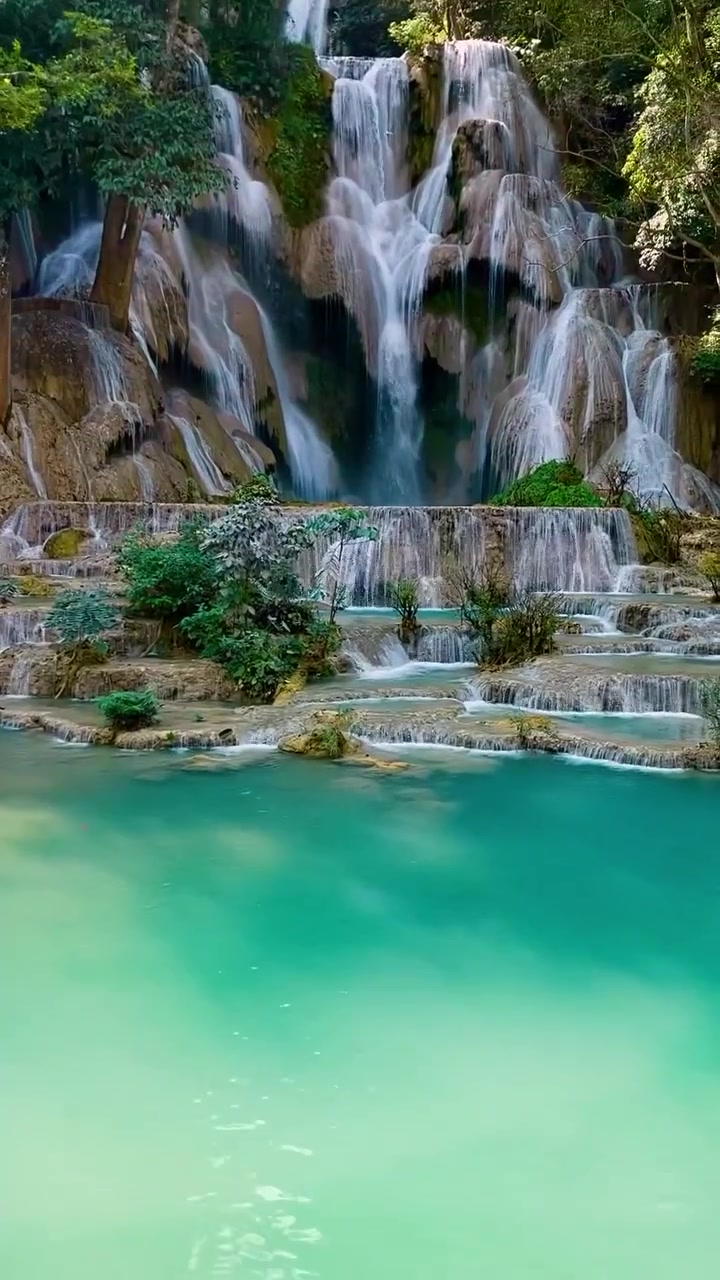 Kuang Si Waterfall: Laos' Turquoise Natural Wonder