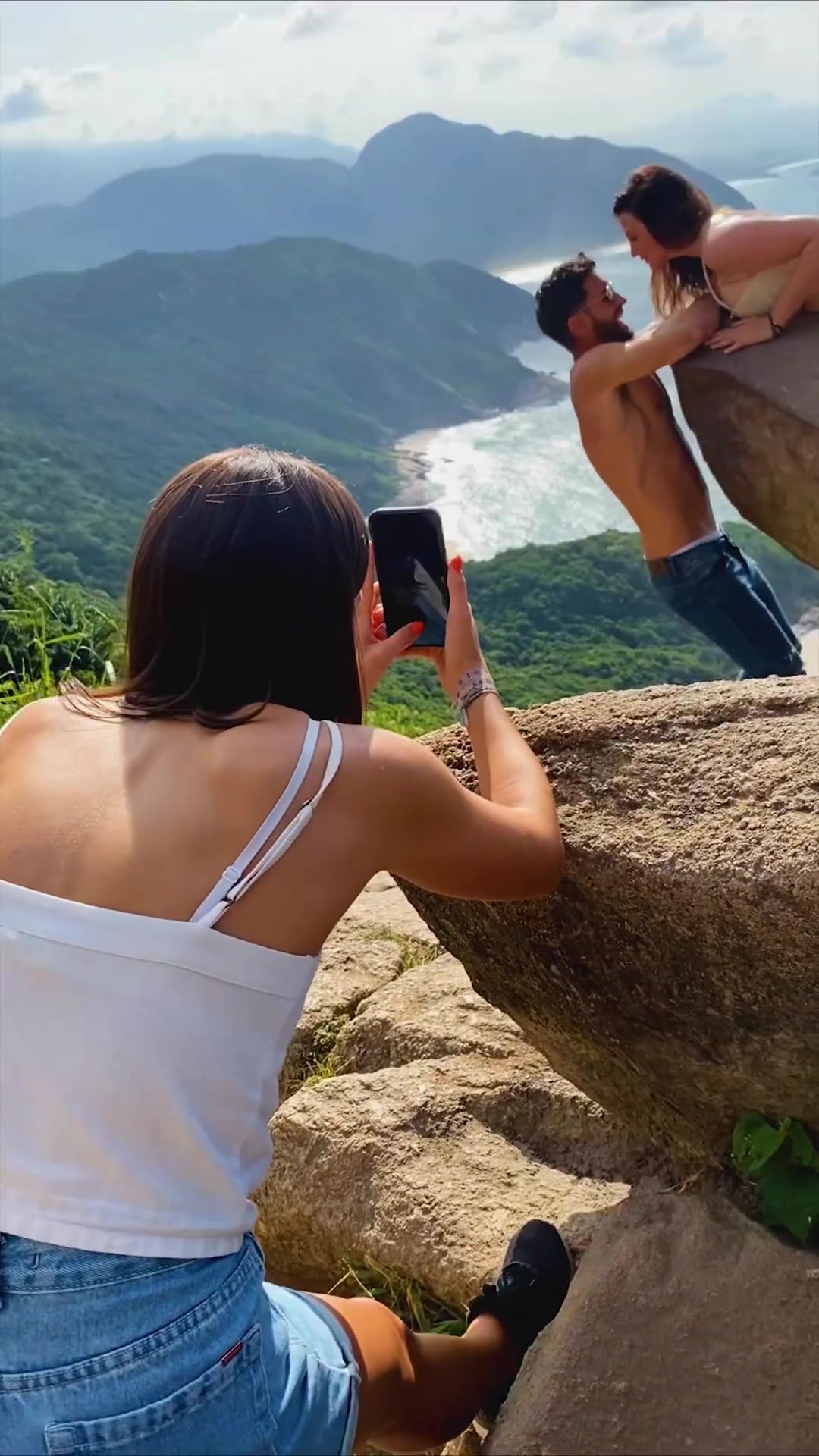 Couple's Dramatic Cliffside Photoshoot