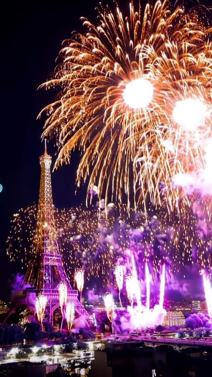 Fireworks Illuminating the Eiffel Tower in Paris