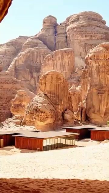 Discover the Magic of Luxury Desert Camping