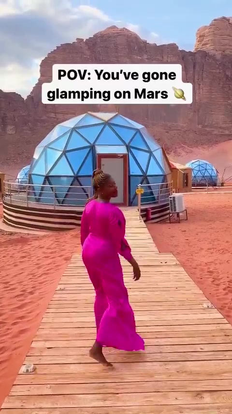 Glamping Dome Experience in Mars Desert