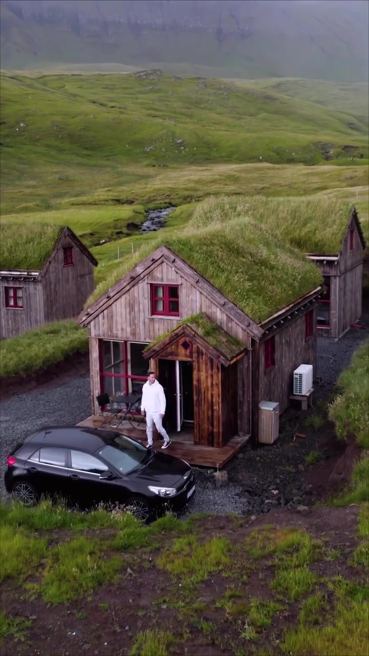 Faroe Islands: Grass Roof Houses and Scenic Landscapes