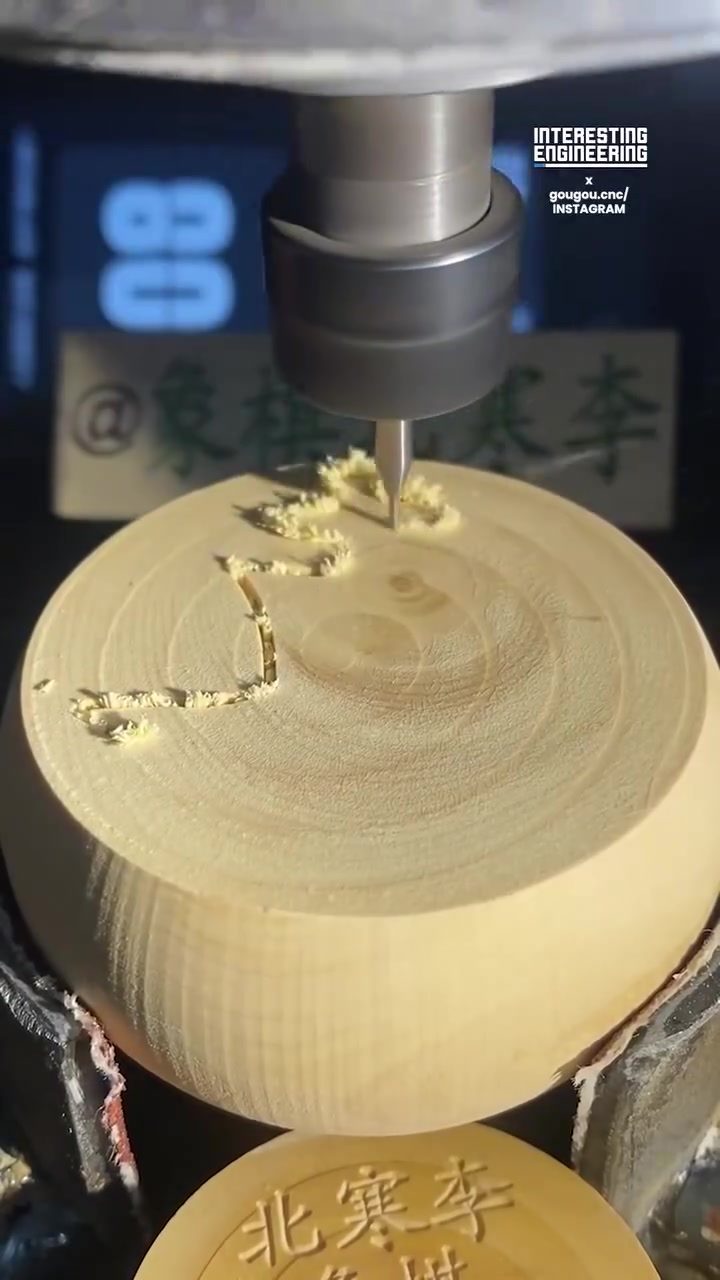 CNC Technology: Precision in Wood Carving