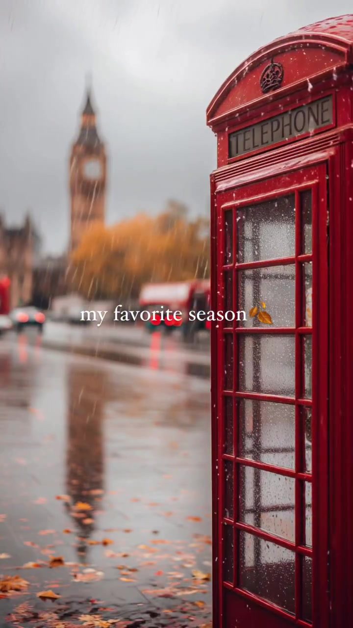 Autumn's Golden Charm: Exploring London's Cozy Fall Aesthetic