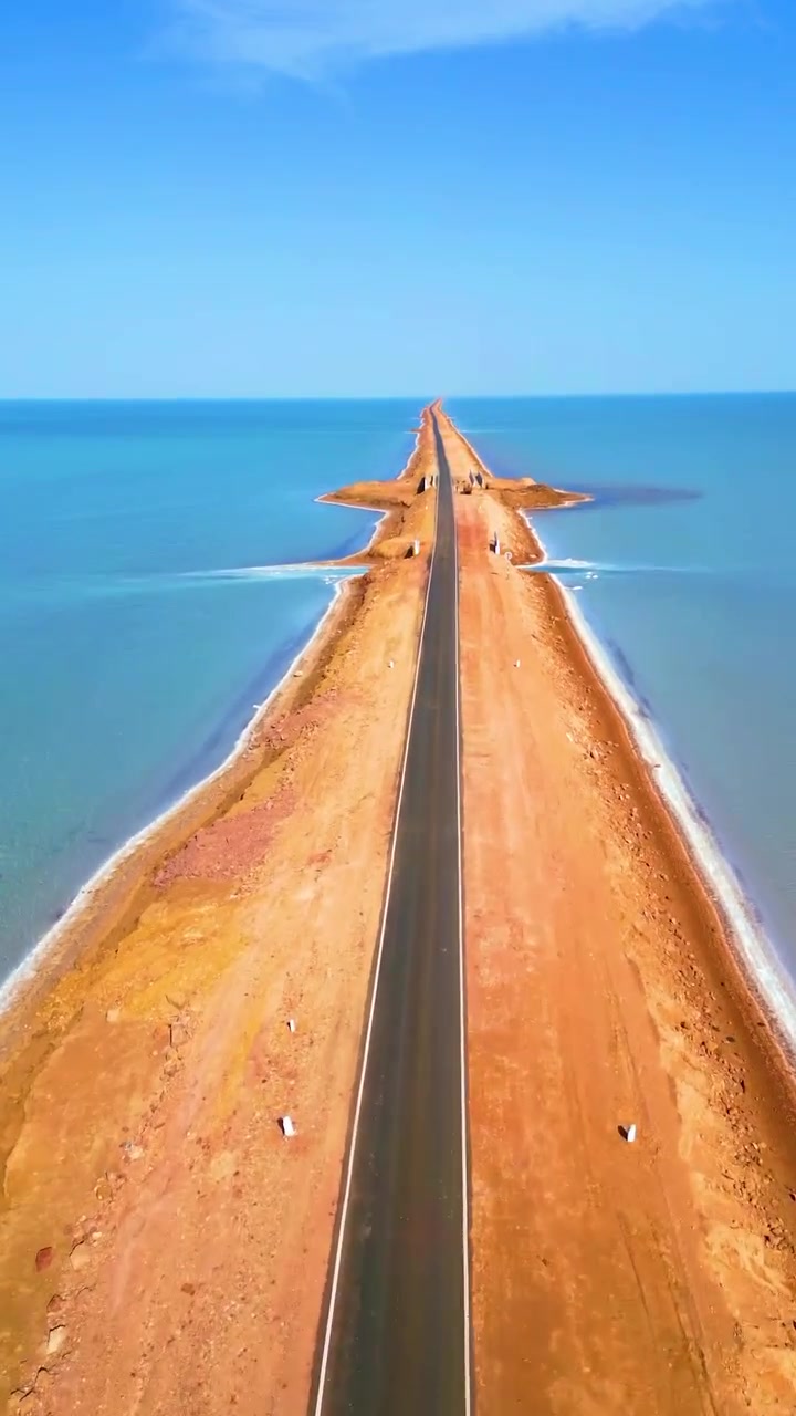 Road to Heaven: Gujarat's Scenic Water-Surrounded Drive
