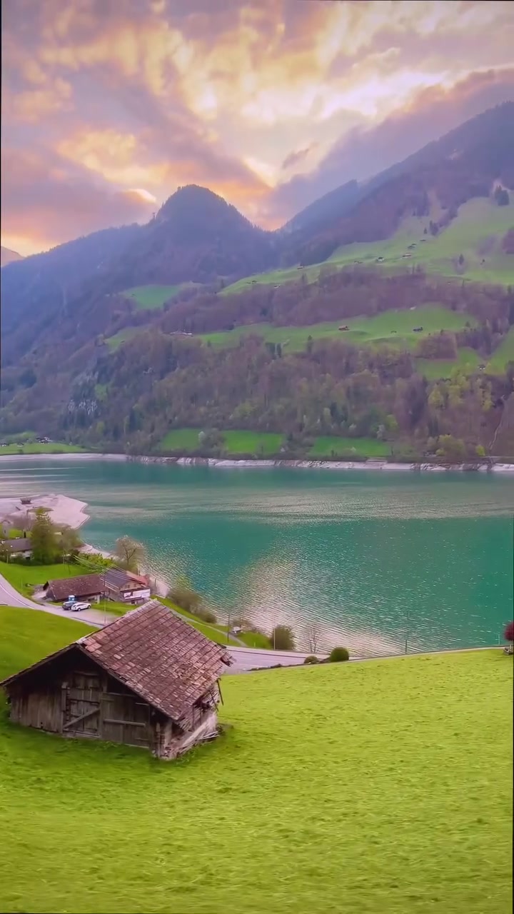 Switzerland's Seasonal Landscapes in Video