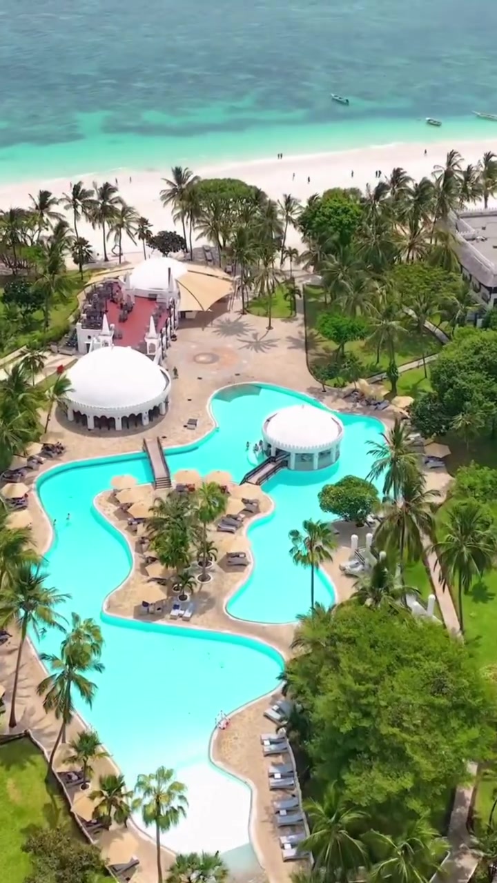 Palm Beach Florida's Luxury Homes and Wealth