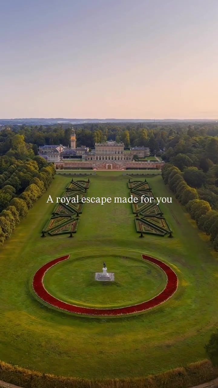Experience Royal Opulence: On a Grand Palace Escape