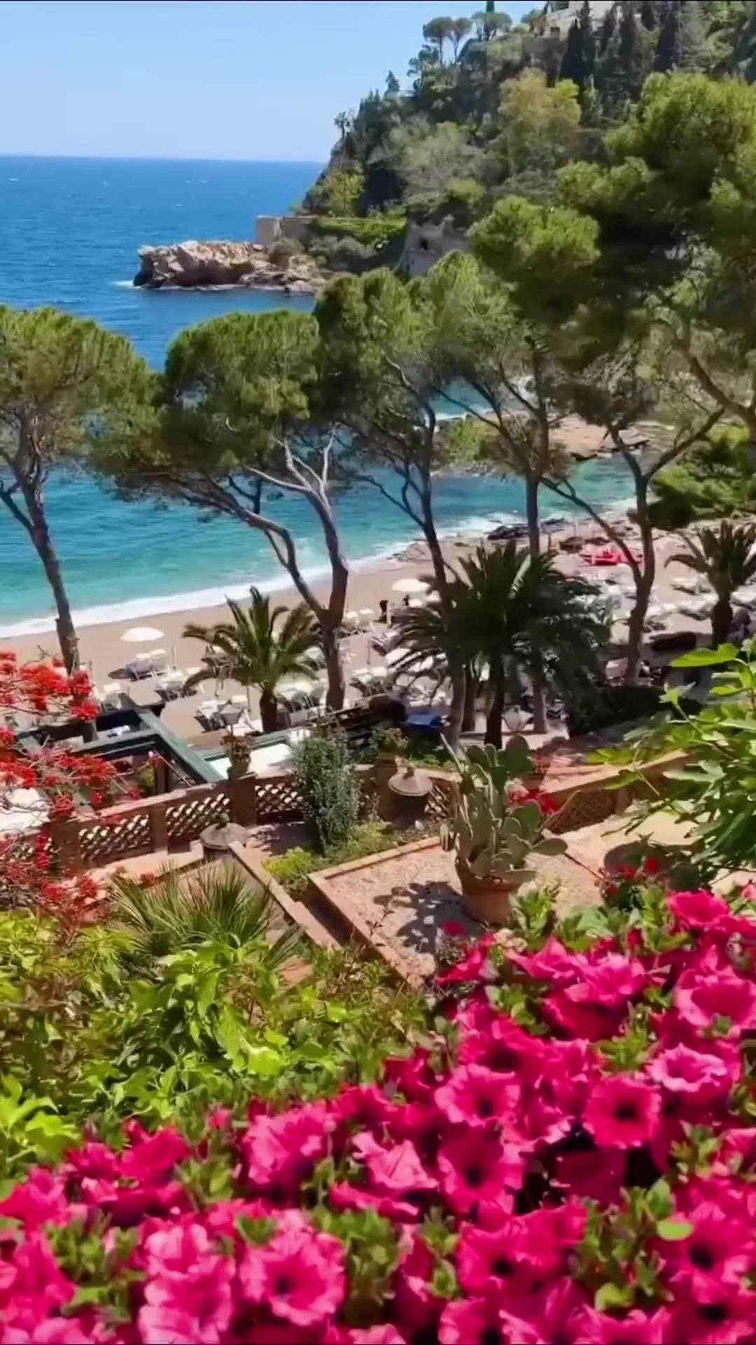 European Scenic Views: Turquoise Water, Historic Streets