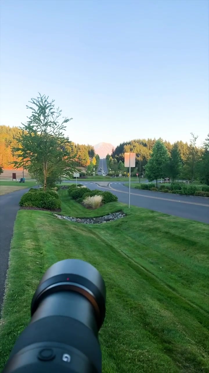 Camera Demonstration: Filming Scenic Landscapes