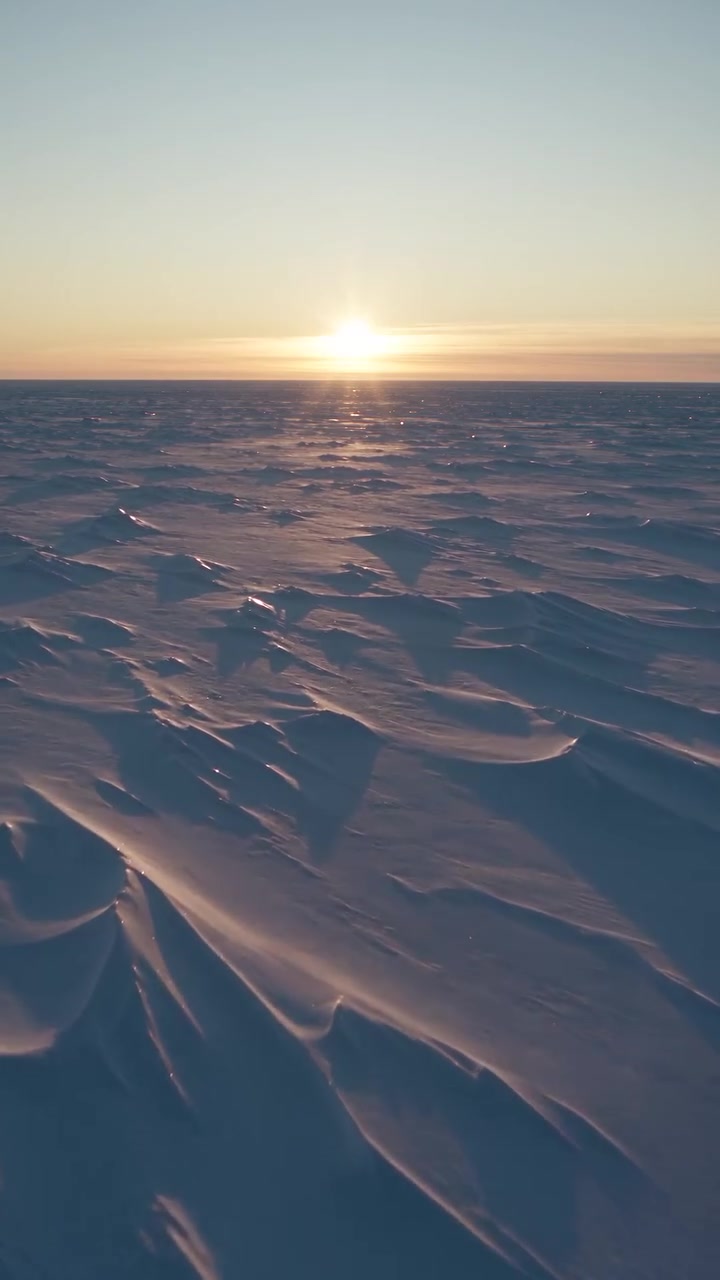 Earth's Magnetic North Pole Wandering Explained