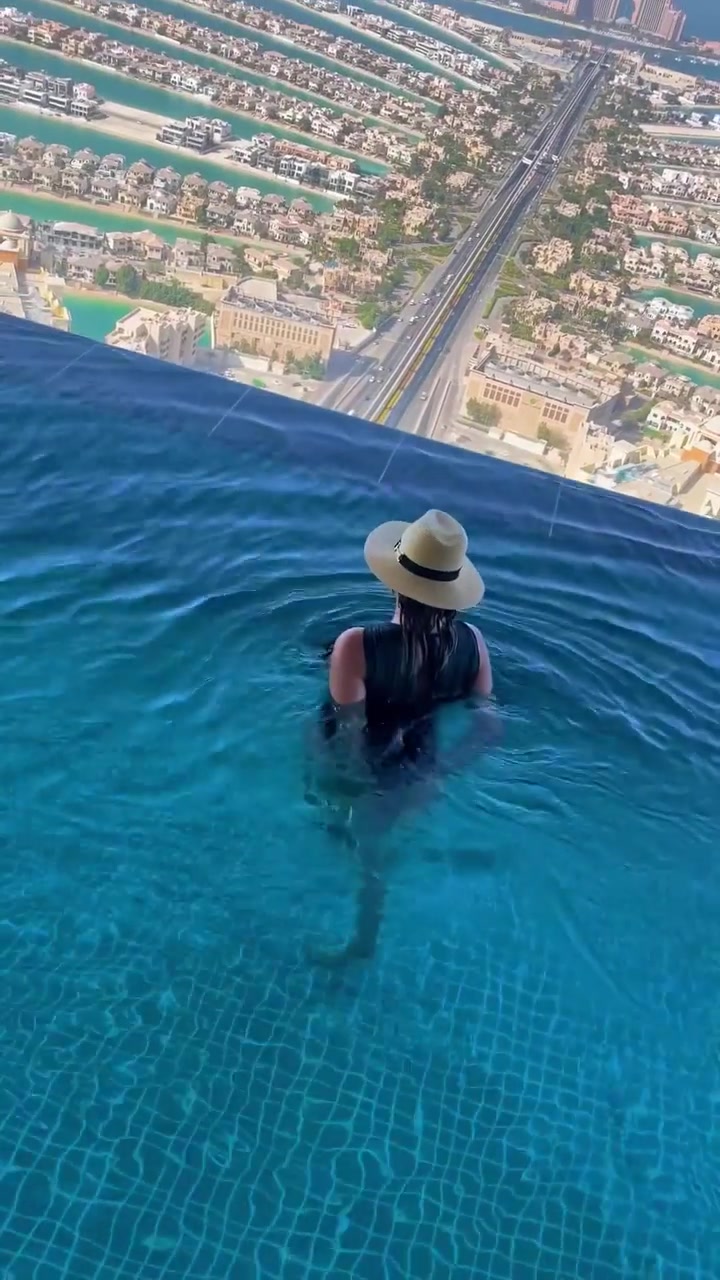 Rooftop Pool Views in Dubai