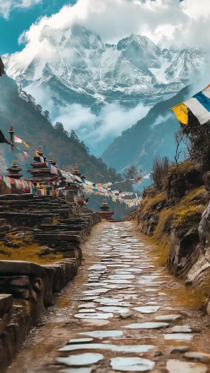 Exploring the Majestic Beauty of Mountain Views