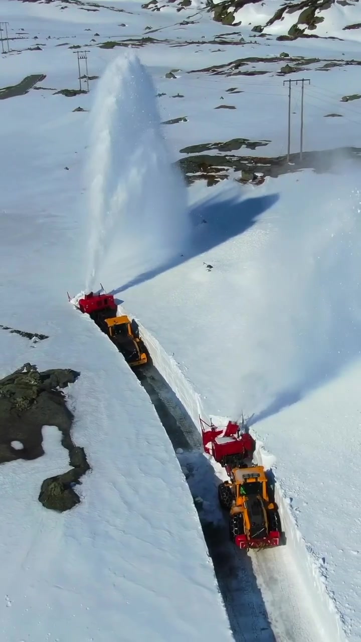Snowmaking Machines: Creating Artificial Snow on Ski Slopes