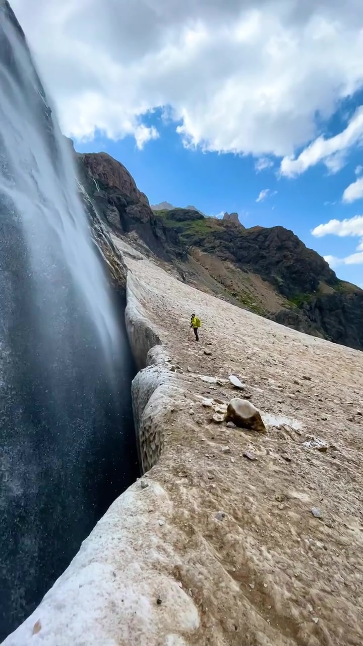 Waterfall Hiking Trail: Scenic Mountain Landscape
