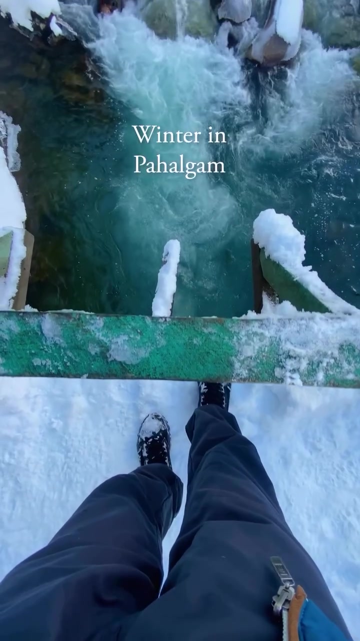 Pahalgam Winter Scenery: Snowy Landscapes and Rivers