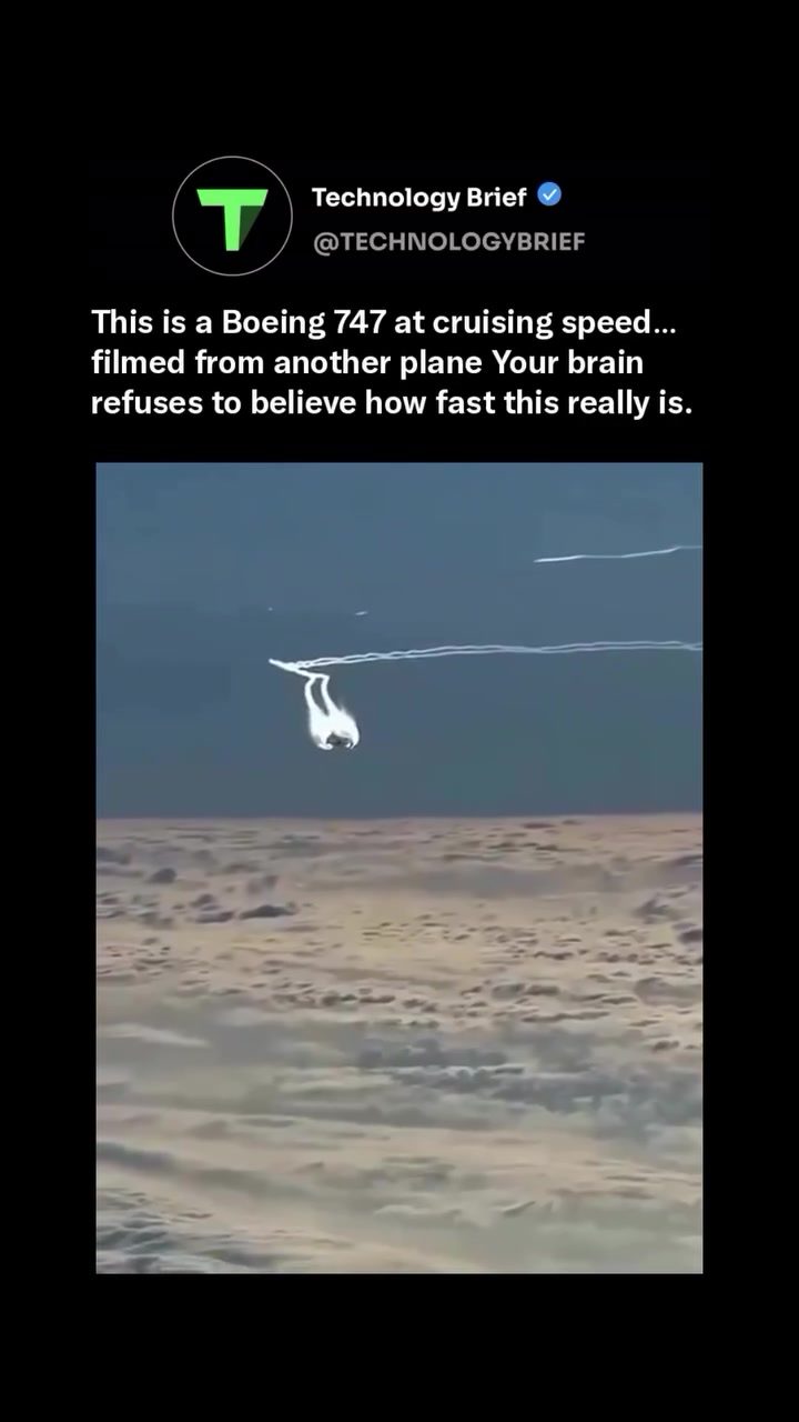 Experience the Phenomenal Speed of a Boeing 747