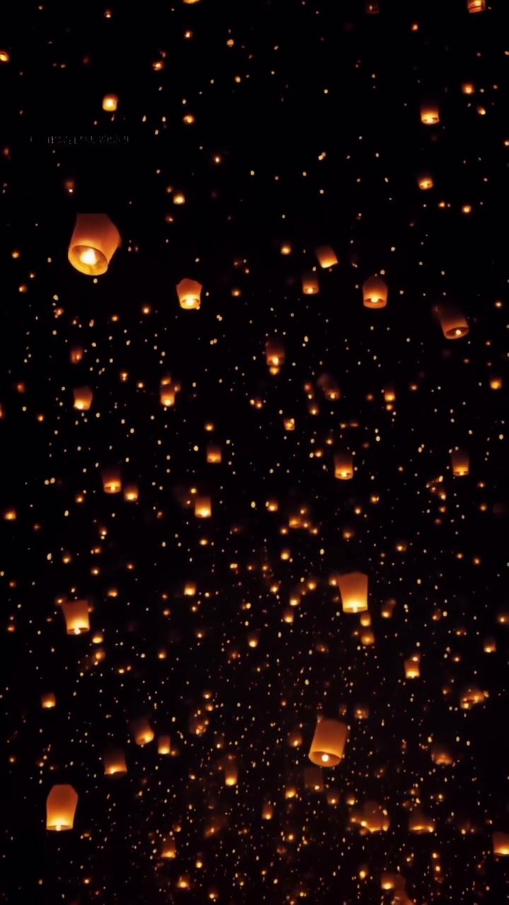 Enchanting Sky Lanterns and Mountain Escapes