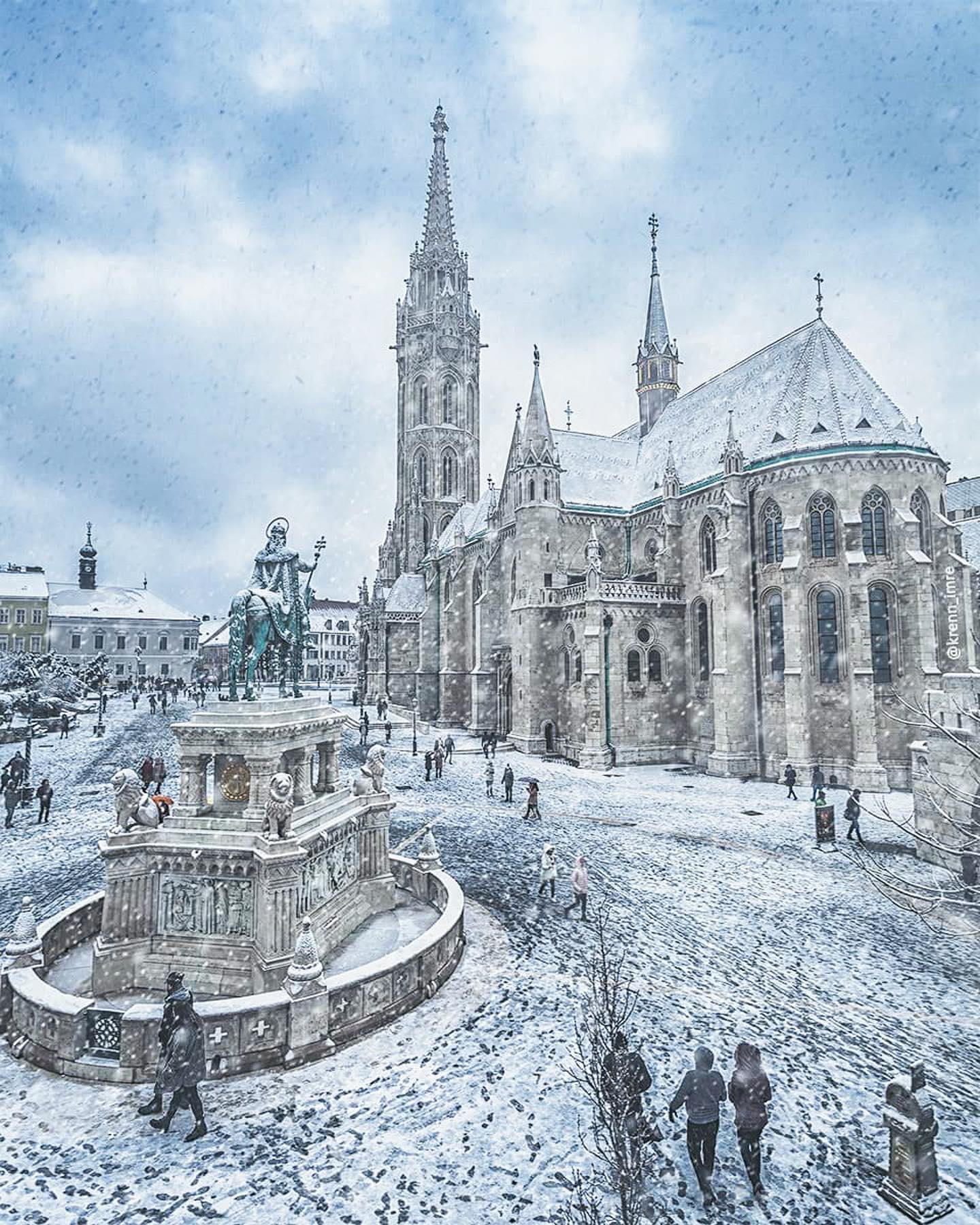 Budapest Winter Scenery: Snowy Landmarks