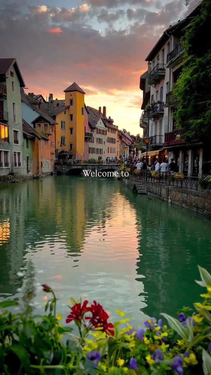 Annecy France: A Picturesque Tour of the Venice of the Alps