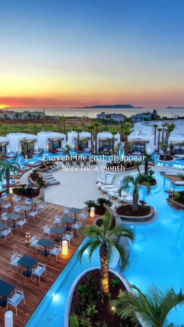 Unwind in Paradise: Luxury Resort Getaways