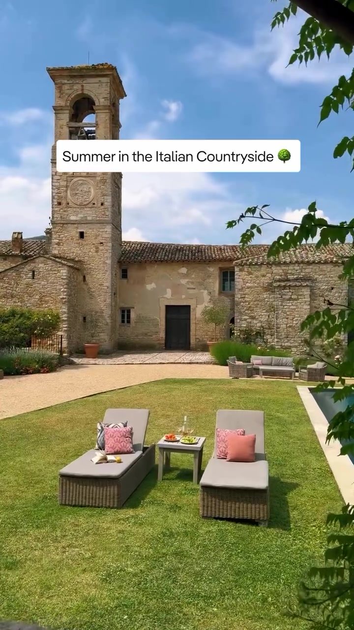 Experience Rustic Luxury: Tenuta di Murlo, Umbria's Hidden Gem