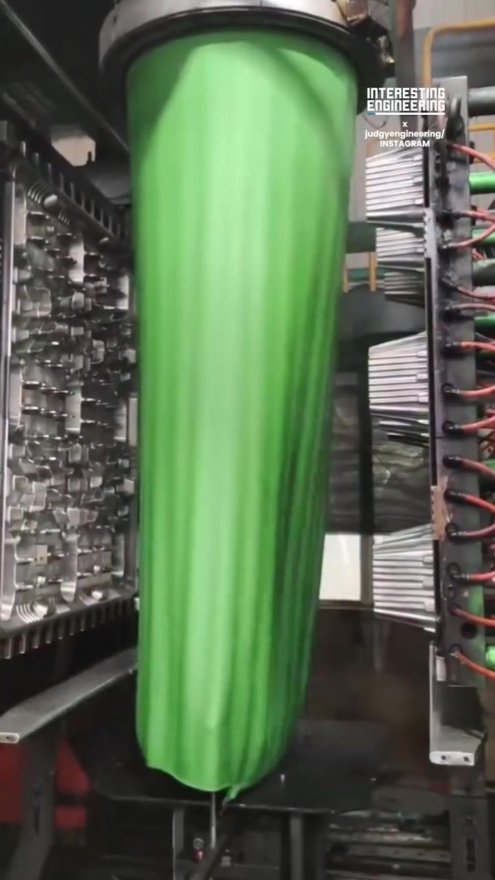 Plastic Injection Molding: Making Bottles, Containers Efficiently