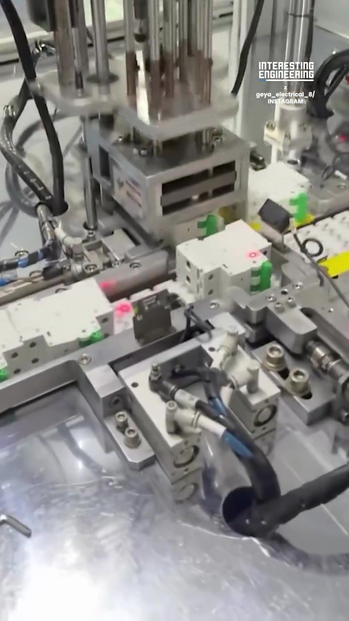 Automated Assembly Line: Revolutionizing Precision Manufacturing