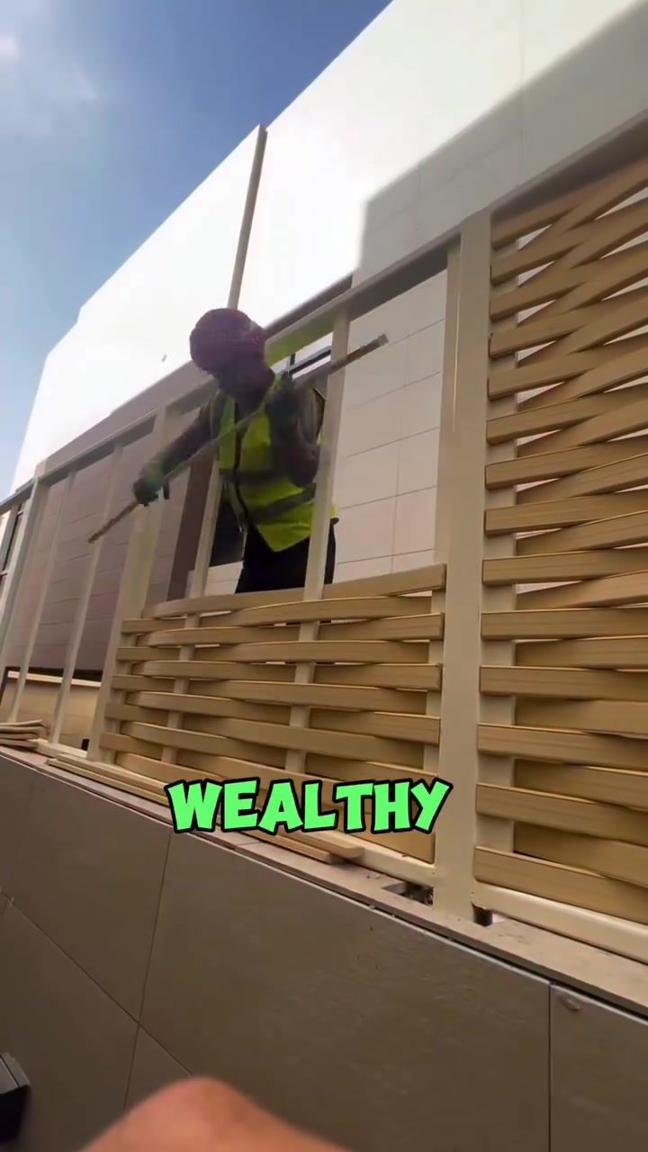 The Secret to Elegant Fences Wealthy Americans Adore