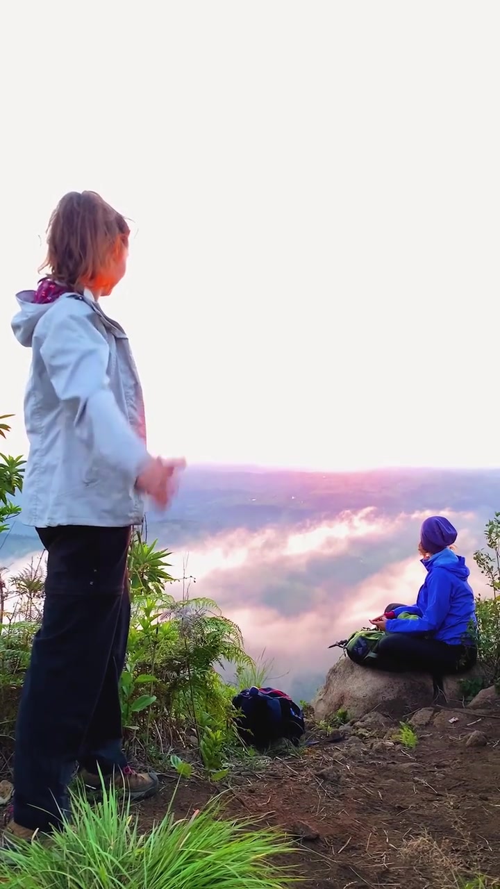Pico Agudo Sunset Hike: Brazil's Highest Northern Peak