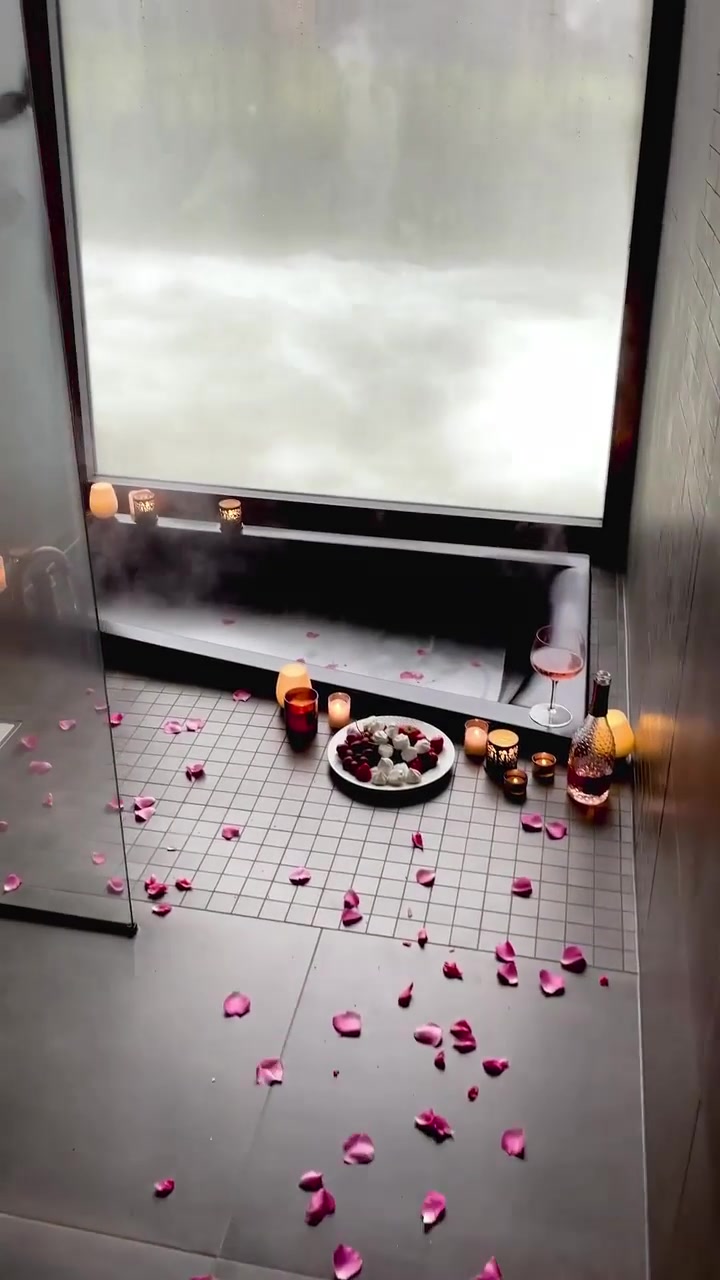 Romantic Bath Setup Ideas for Relaxation