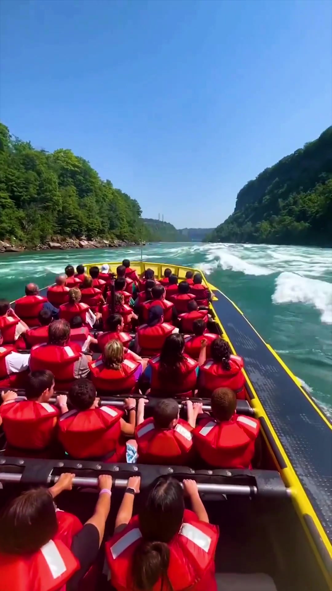 Niagara Jet Boat Ride: Thrills Near the Falls