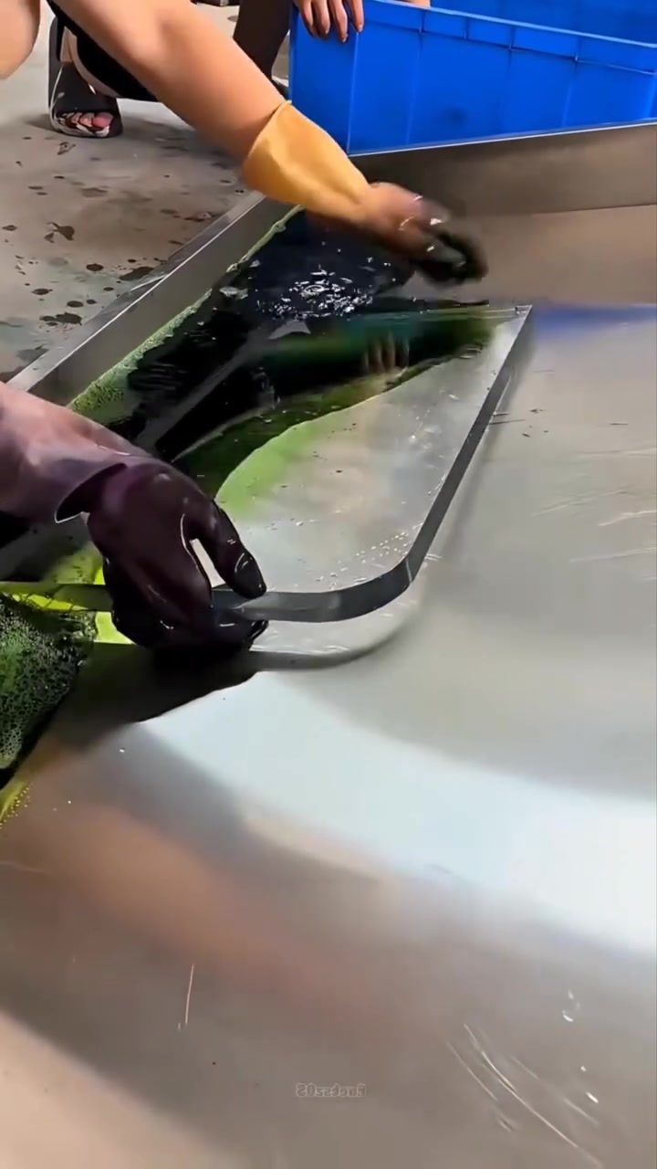 Acrylic Resin Dyeing: Unveiling the Vibrant Color Secret