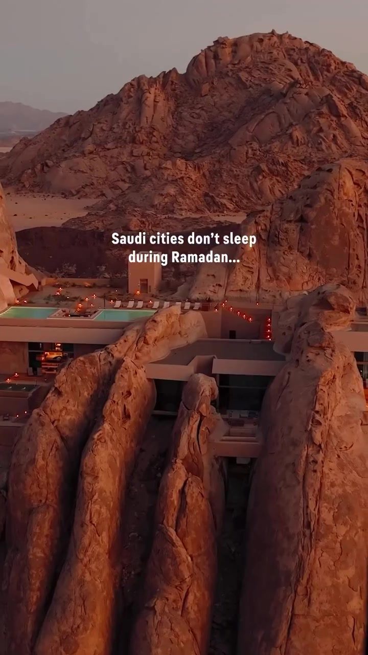 Exploring Saudi Arabia's Nightlife During Ramadan