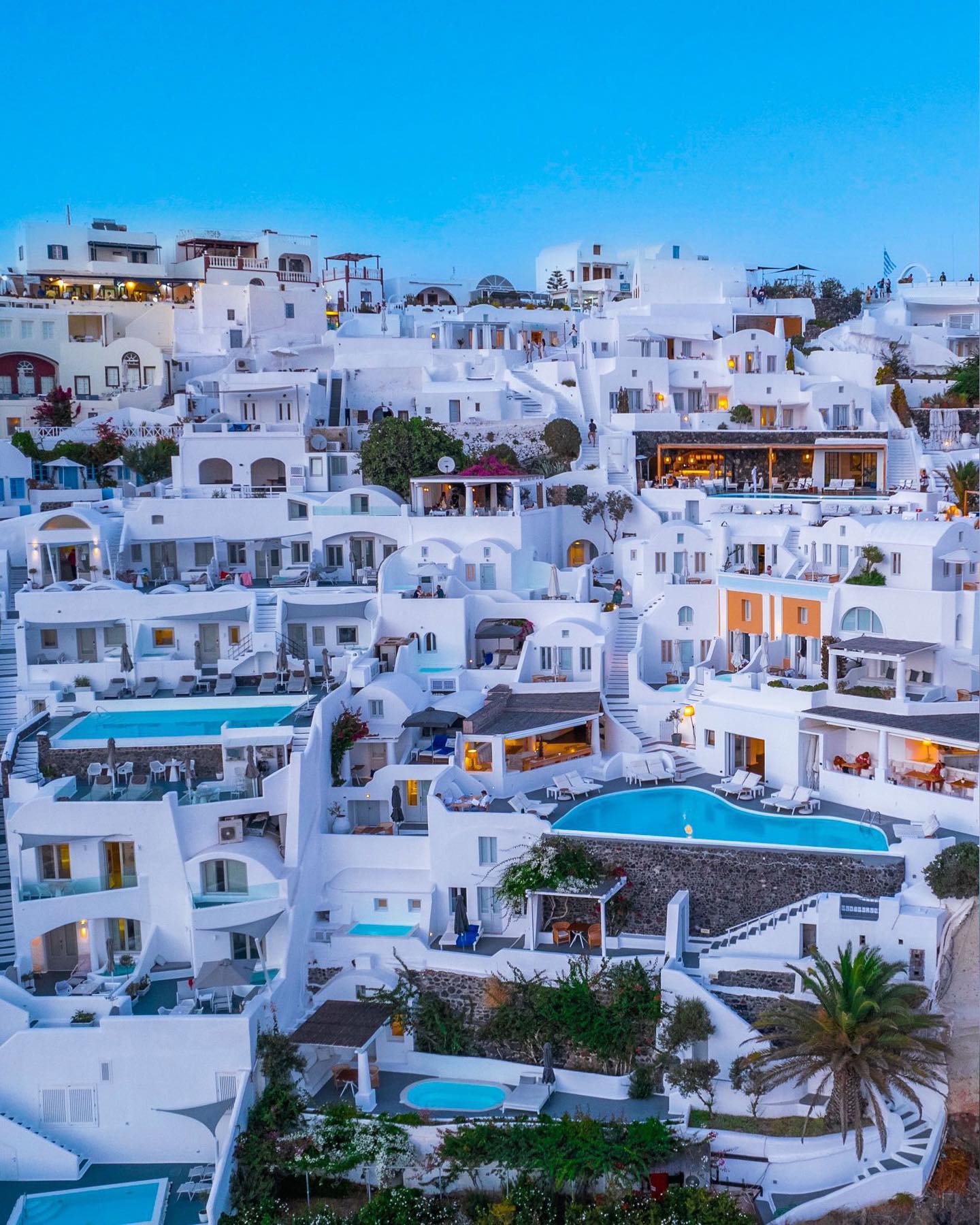 Santorini's Iconic Architecture and Landscapes