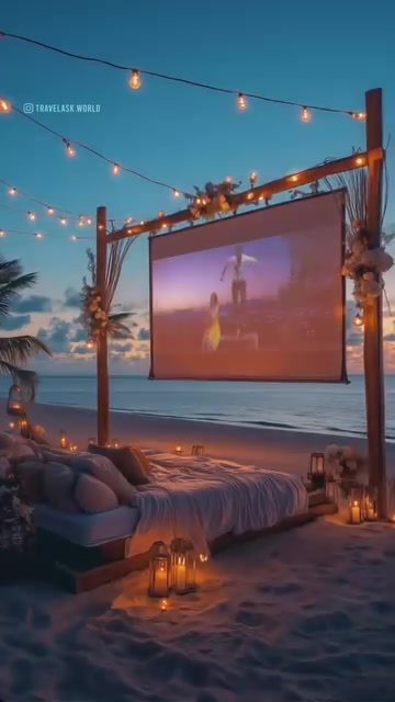 How to Set Up a Romantic Beach Movie Night with Style