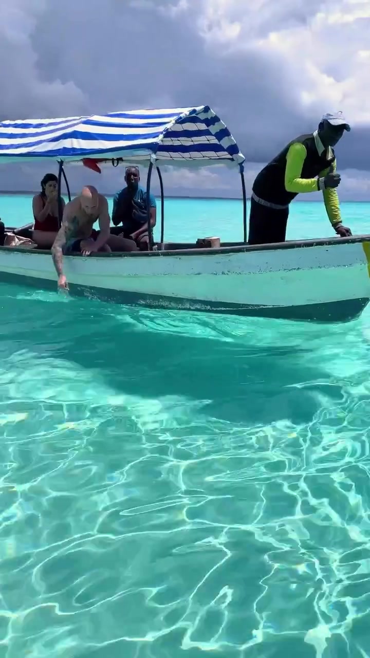 Zanzibar Boat Ride in Turquoise Waters