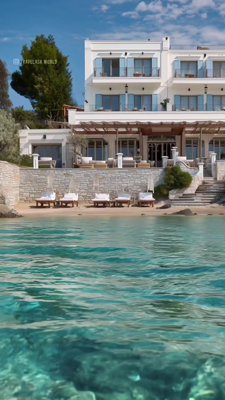 Discover the Allure of Luxury Beach Resorts with TRAVELASK.WORLD