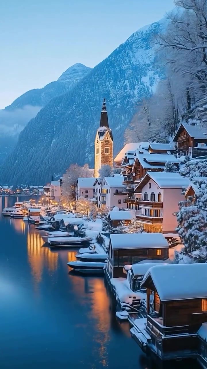 Winter Wonderland: Charming Villages Nestled by Lakes