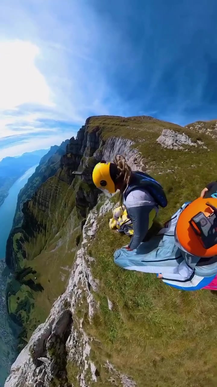Swiss Alps Paragliding Adventure: Mountain Views